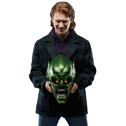 Imagen de Casco Premium Duende Verde Spiderman No Way Home Marvel parte de nuestra colección en Espadas y más, sitio oficial.