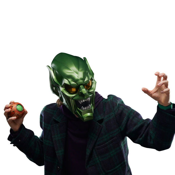 Imagen de Casco Premium Duende Verde Spiderman No Way Home Marvel parte de nuestra colección en Espadas y más, sitio oficial.