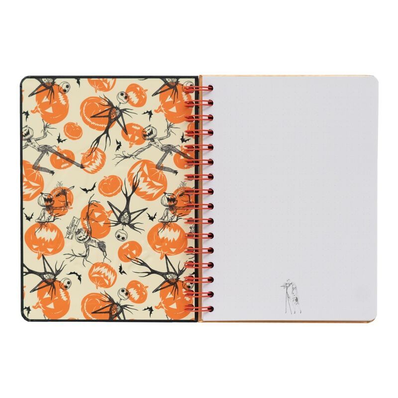 Imagen de Cuaderno A5 Pesadilla Antes De Navidad Disney parte de nuestra colección en Espadas y más, sitio oficial.