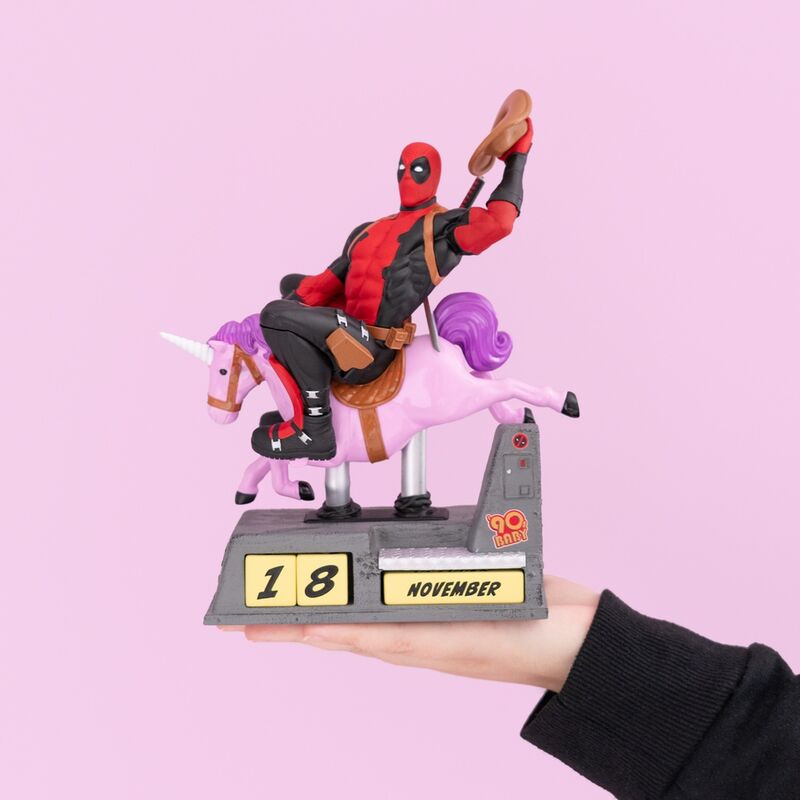 Imagen 4 - Calendario Perpetuo 3D Deadpool Marvel