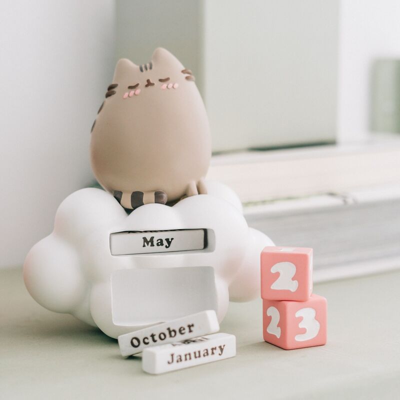 Imagen de Calendario Perpetuo 3D Purrfect Love Collection Pusheen parte de nuestra colección en Espadas y más, sitio oficial.