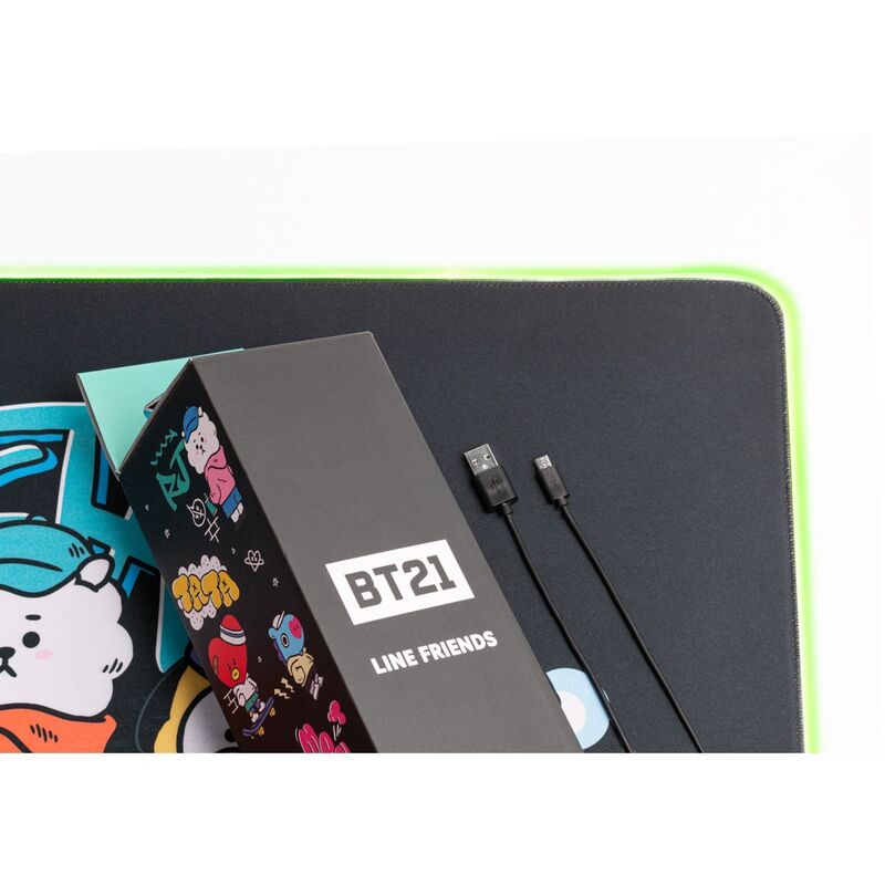 Imagen de Alfombrilla Gaming Led Bt21 parte de nuestra colección en Espadas y más, sitio oficial.