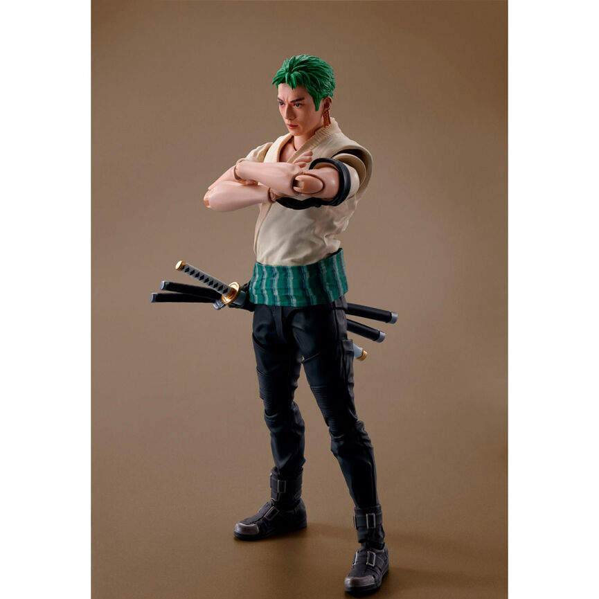 Imagen 3 de Figura S.H. Figuarts Roronoa Zoro Netflix Series One Piece 14,5Cm