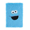 Imagen de Cuaderno A5 Premium Peluche Monstruo De Las Galletas Barrio Sesamo parte de nuestra colección en Espadas y más, sitio oficial.