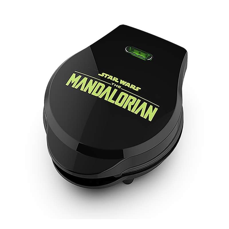 Imagen de Maquina Mini Gofres The Mandalorian Star Wars parte de nuestra colección en Espadas y más, sitio oficial.