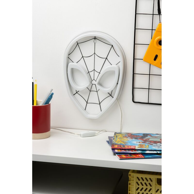 Imagen de Lampara Pared Led Spiderman Marvel 26Cm parte de nuestra colección en Espadas y más, sitio oficial.