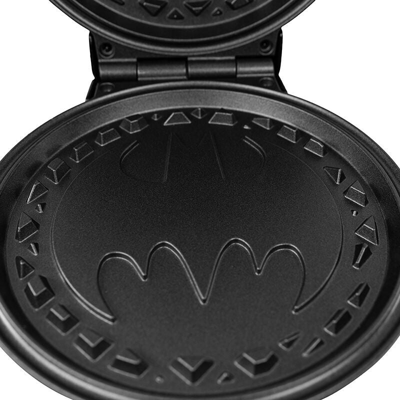 Imagen de Maquina Gofres Batman Dc Comics parte de nuestra colección en Espadas y más, sitio oficial.