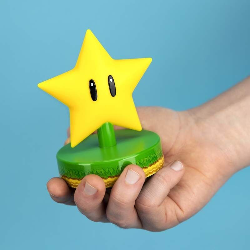 Imagen de Lampara Icons Estrella Super Mario Bros 12Cm parte de nuestra colección en Espadas y más, sitio oficial.