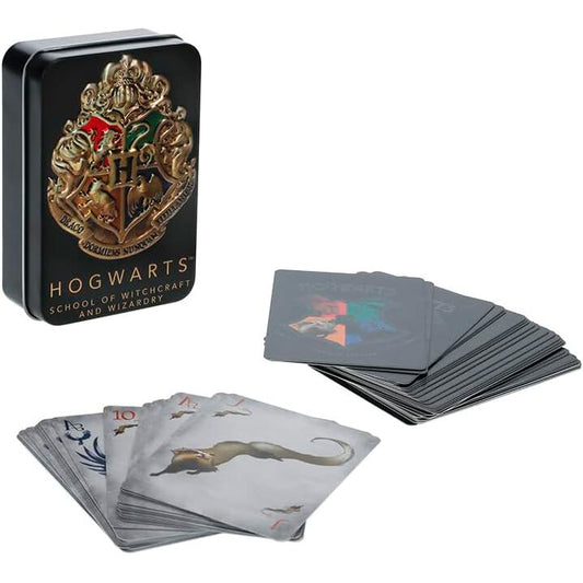 Imagen de Baraja Cartas Hogwarts Harry Potter parte de nuestra colección en Espadas y más, sitio oficial.