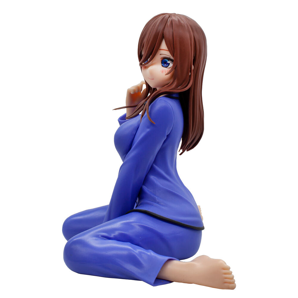 Imagen de Figura Miku Nakano Relax Time The Quintessential Quintuplets 12Cm parte de nuestra colección en Espadas y más, sitio oficial.