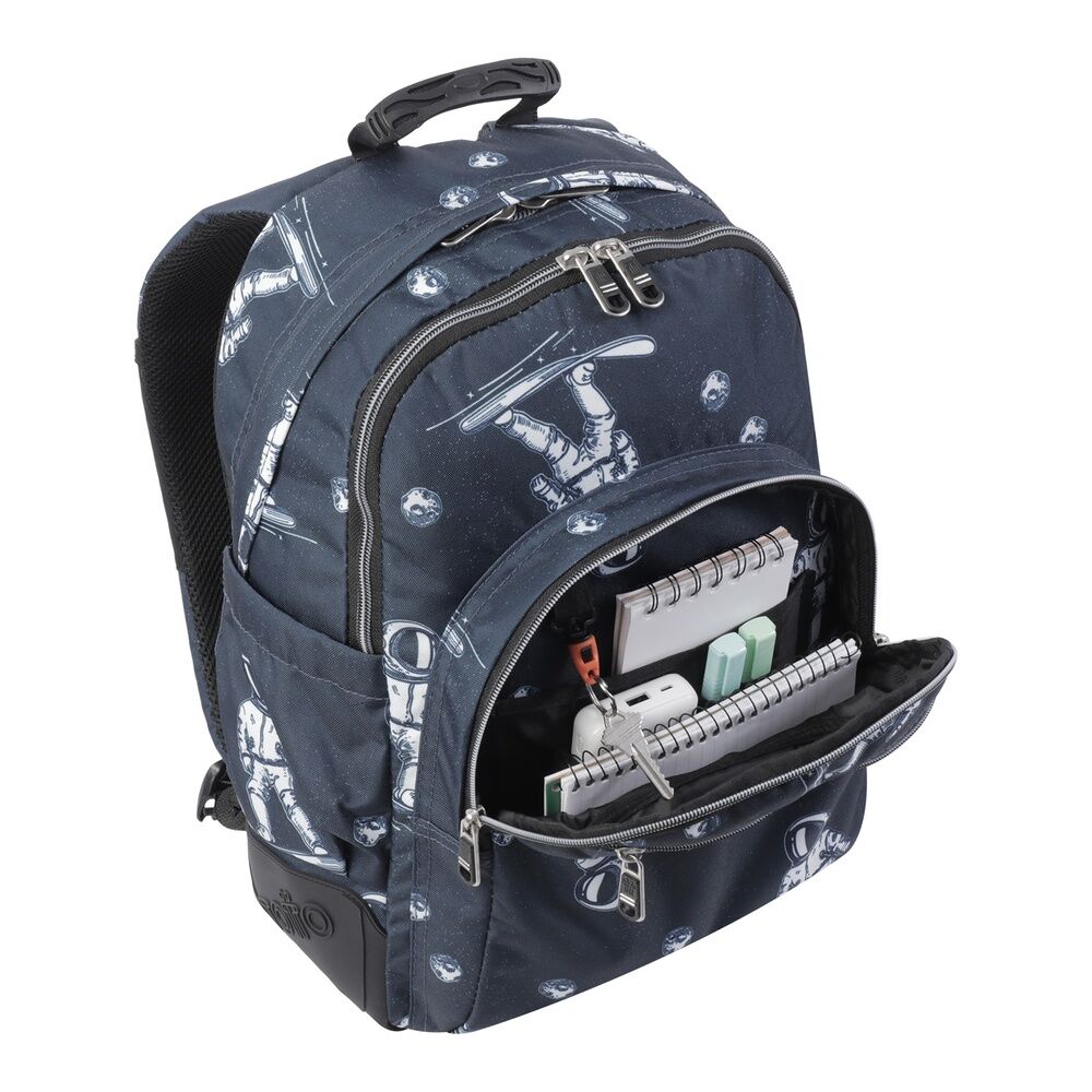 Imagen de Mochila Astronautas Grayoles 44Cm parte de nuestra colección en Espadas y más, sitio oficial.