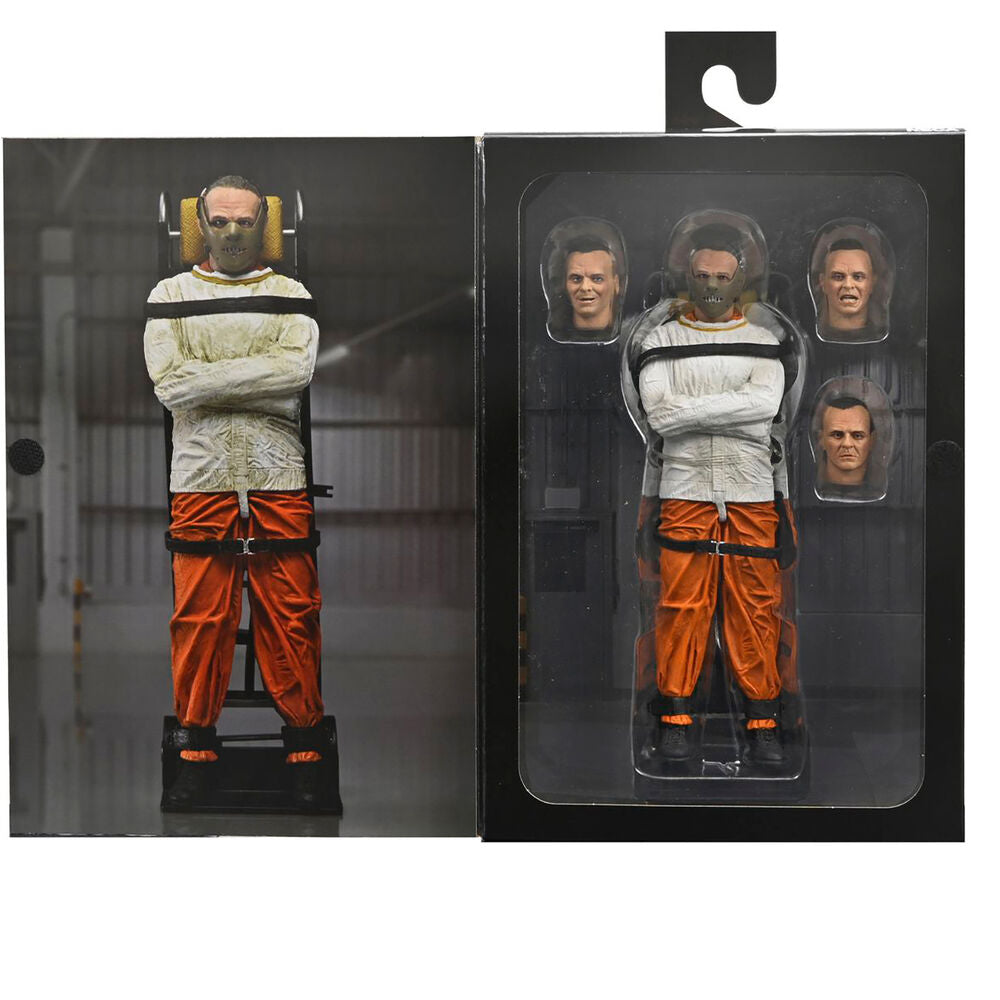 Imagen de Figura Dr. Hannibal Lecter Masked El Silencio De Los Corderos 18Cm parte de nuestra colección en Espadas y más, sitio oficial.
