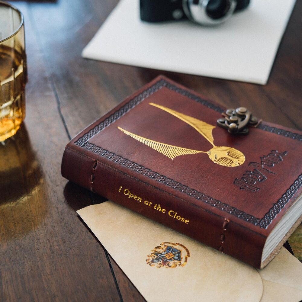 Imagen 5 - Cuaderno Cuero Snitch Dorada Harry Potter