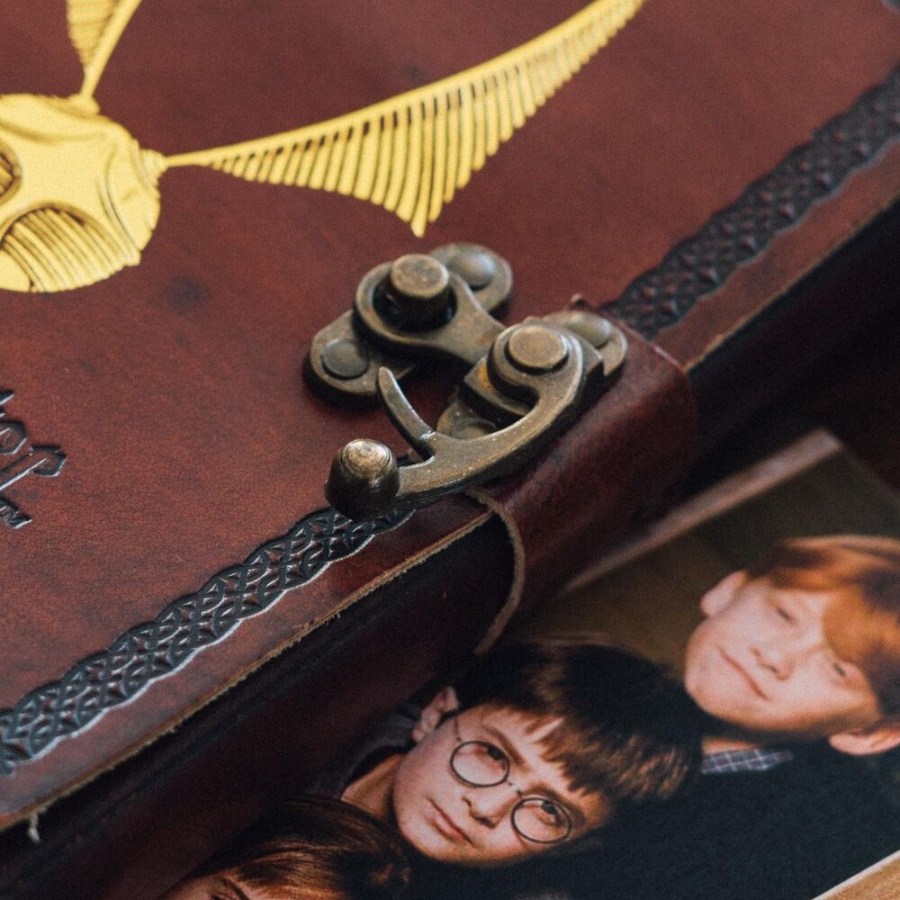 Imagen 6 - Cuaderno Cuero Snitch Dorada Harry Potter