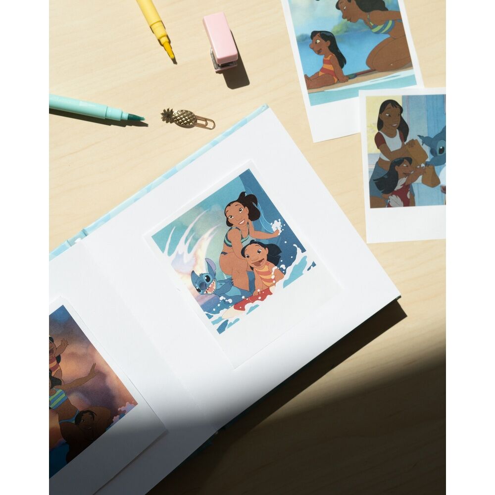 Imagen de Album De Fotos Autoadhesivas Stitch Disney parte de nuestra colección en Espadas y más, sitio oficial.