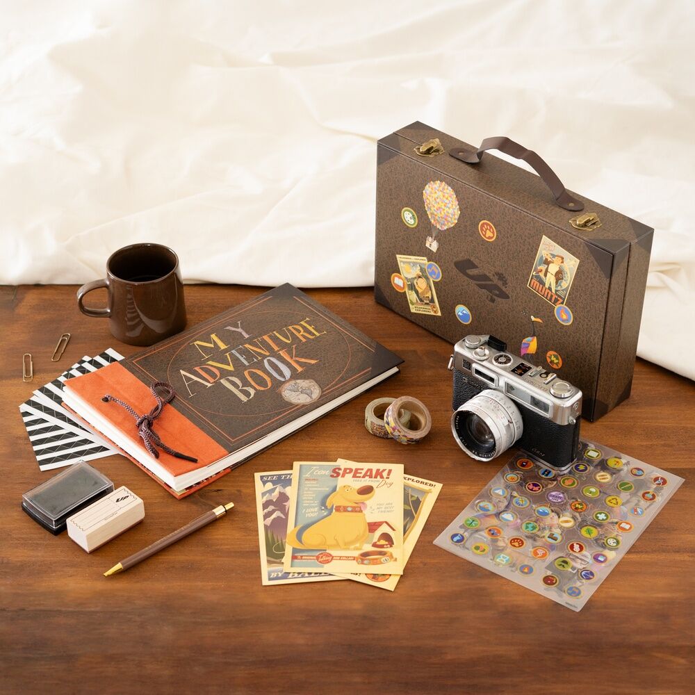 Imagen 7 - Set Maletin Scrapbook My Adventure Book Up Disney Pixar