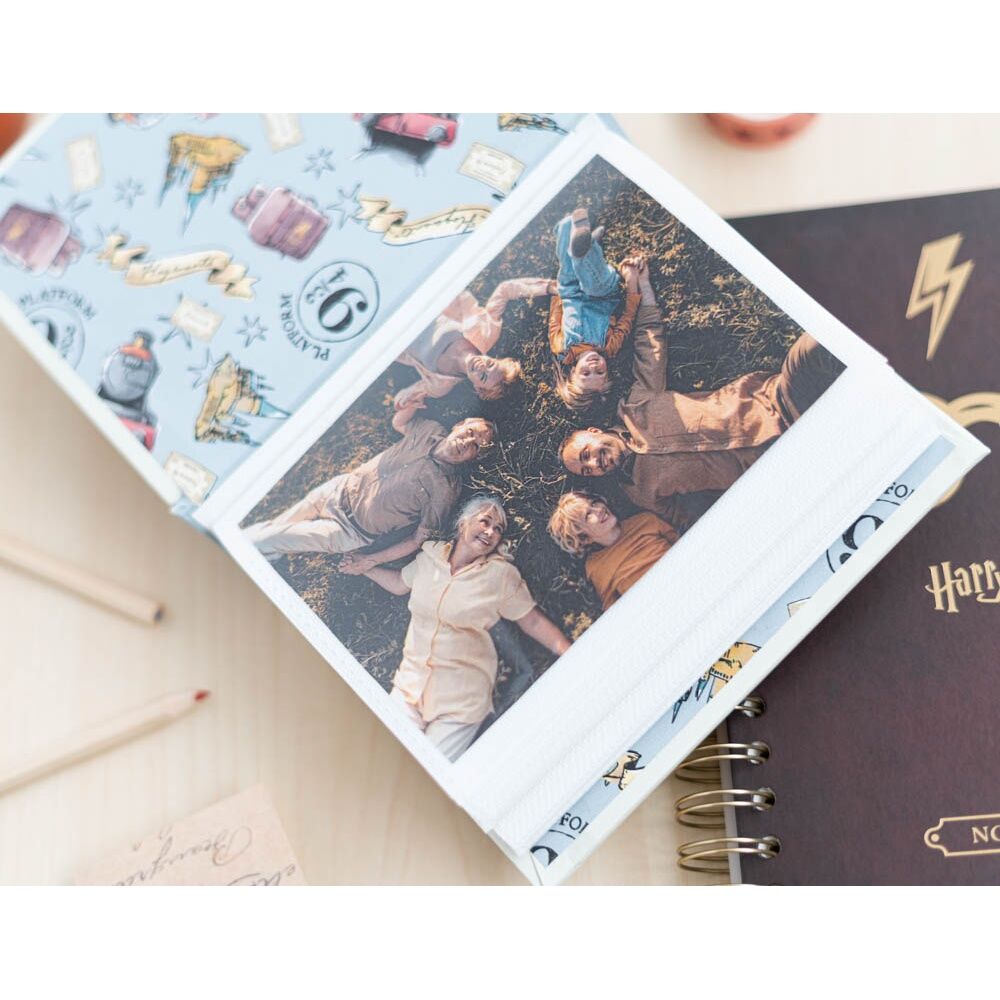 Imagen de Album De Fotos Harry Potter parte de nuestra colección en Espadas y más, sitio oficial.