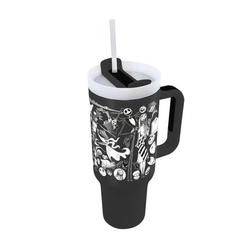 Imagen de Vaso Termo Pesadilla Antes De Navidad Disney 1,2L parte de nuestra colección en Espadas y más, sitio oficial.