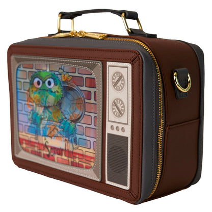 Imagen de Bolso Bandolera Lenticular Retro Tv Barrio Sesamo Loungefly parte de nuestra colección en Espadas y más, sitio oficial.