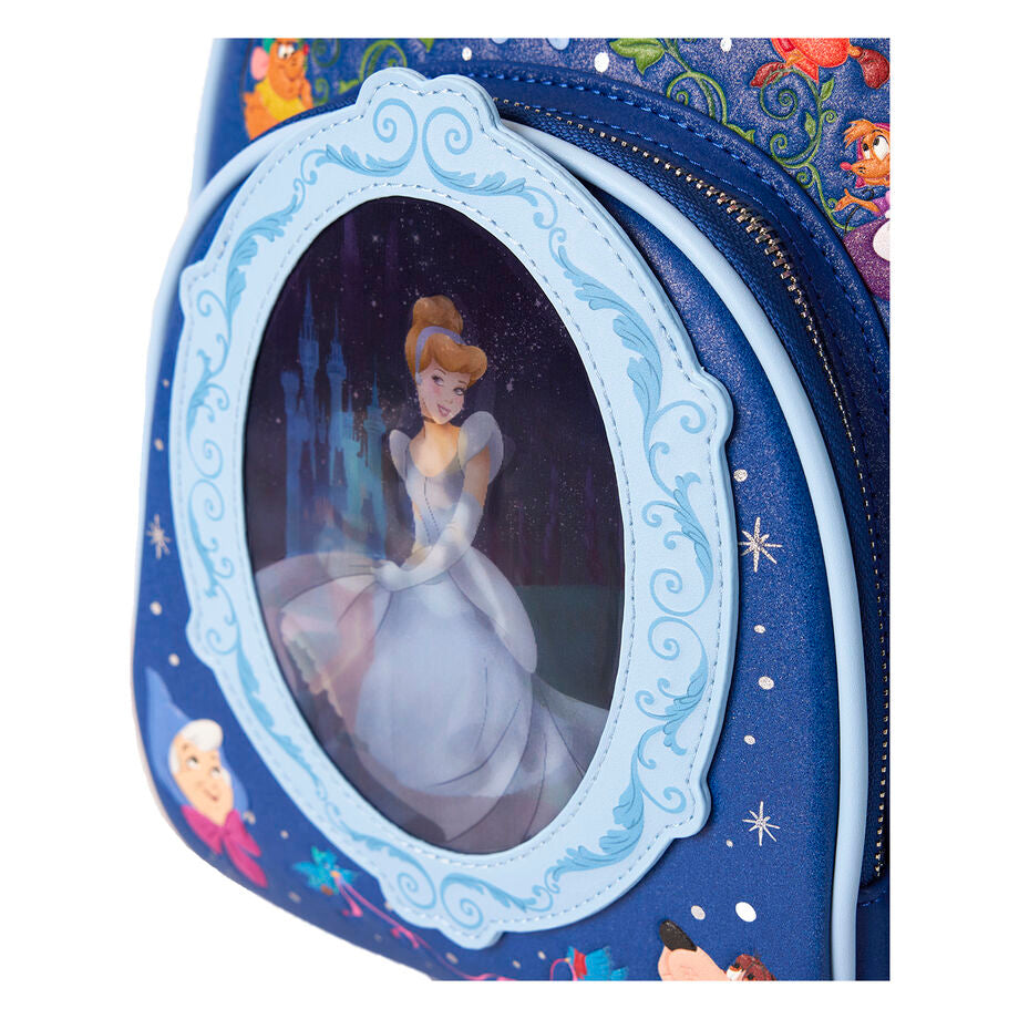 Imagen de Mochila Lenticular 75Th Anniversary La Cenicienta Disney Loungefly 26Cm parte de nuestra colección en Espadas y más, sitio oficial.