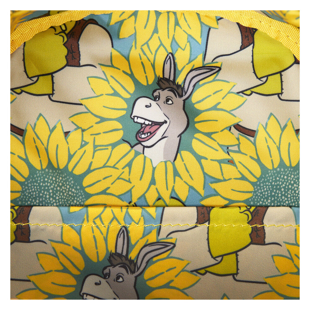 Imagen de Mochila Vibraciones Primaverales Shrek Loungefly 26Cm parte de nuestra colección en Espadas y más, sitio oficial.