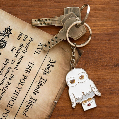 Imagen de Llavero Hedwig Harry Potter parte de nuestra colección en Espadas y más, sitio oficial.