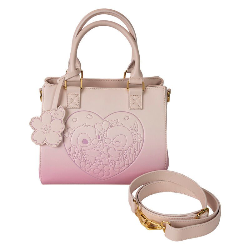 Imagen de Bolso Cute Stitch Disney Loungefly parte de nuestra colección en Espadas y más, sitio oficial.