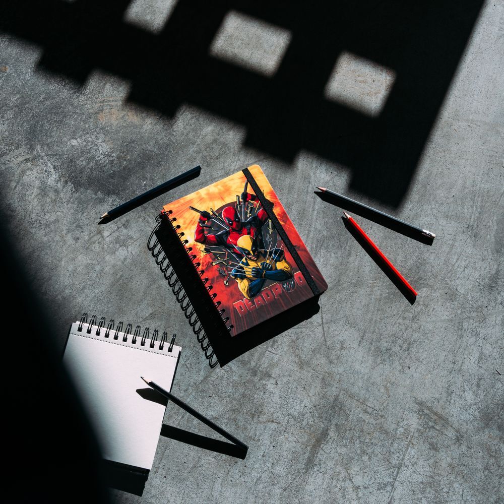 Imagen 4 - Cuaderno A5 Deadpool & Wolverine Marvel