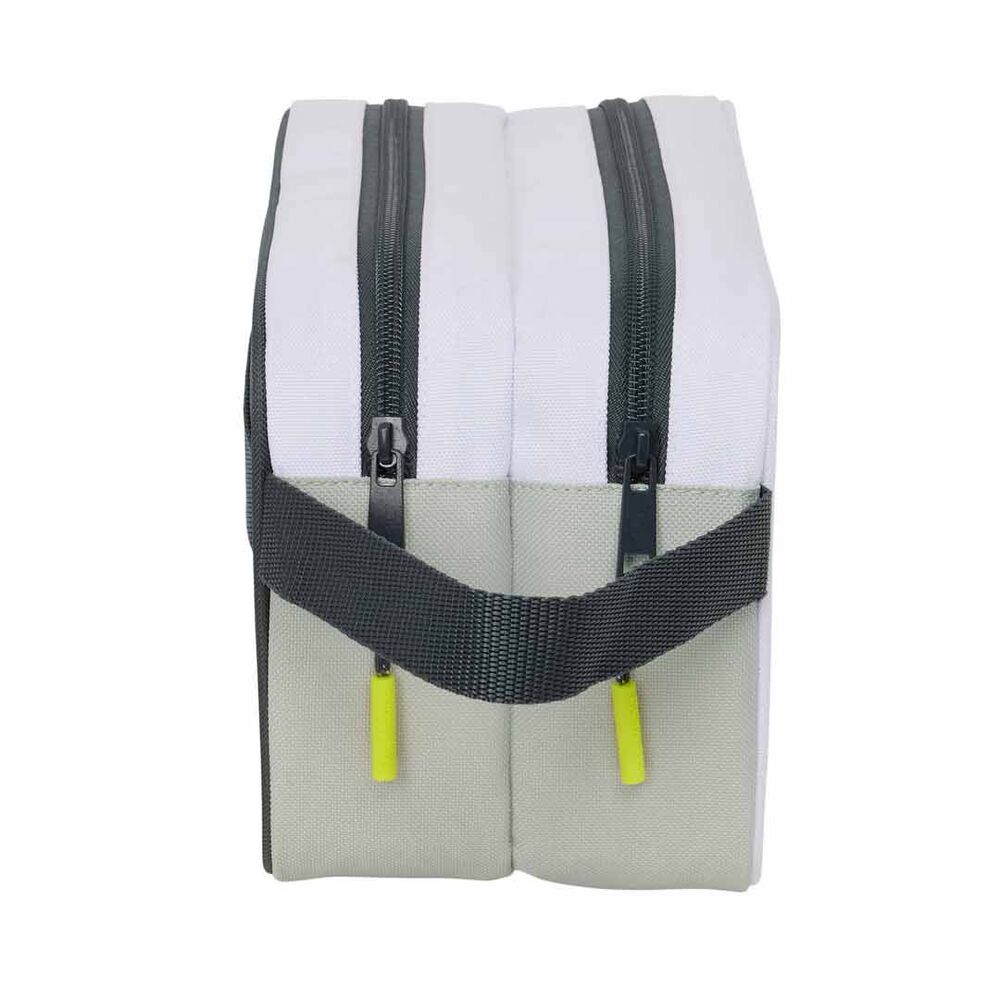 Imagen 3 - Neceser Real Madrid 25/26 Adaptable