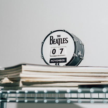 Imagen 8 - Calendario Perpetuo 3D The Beatles