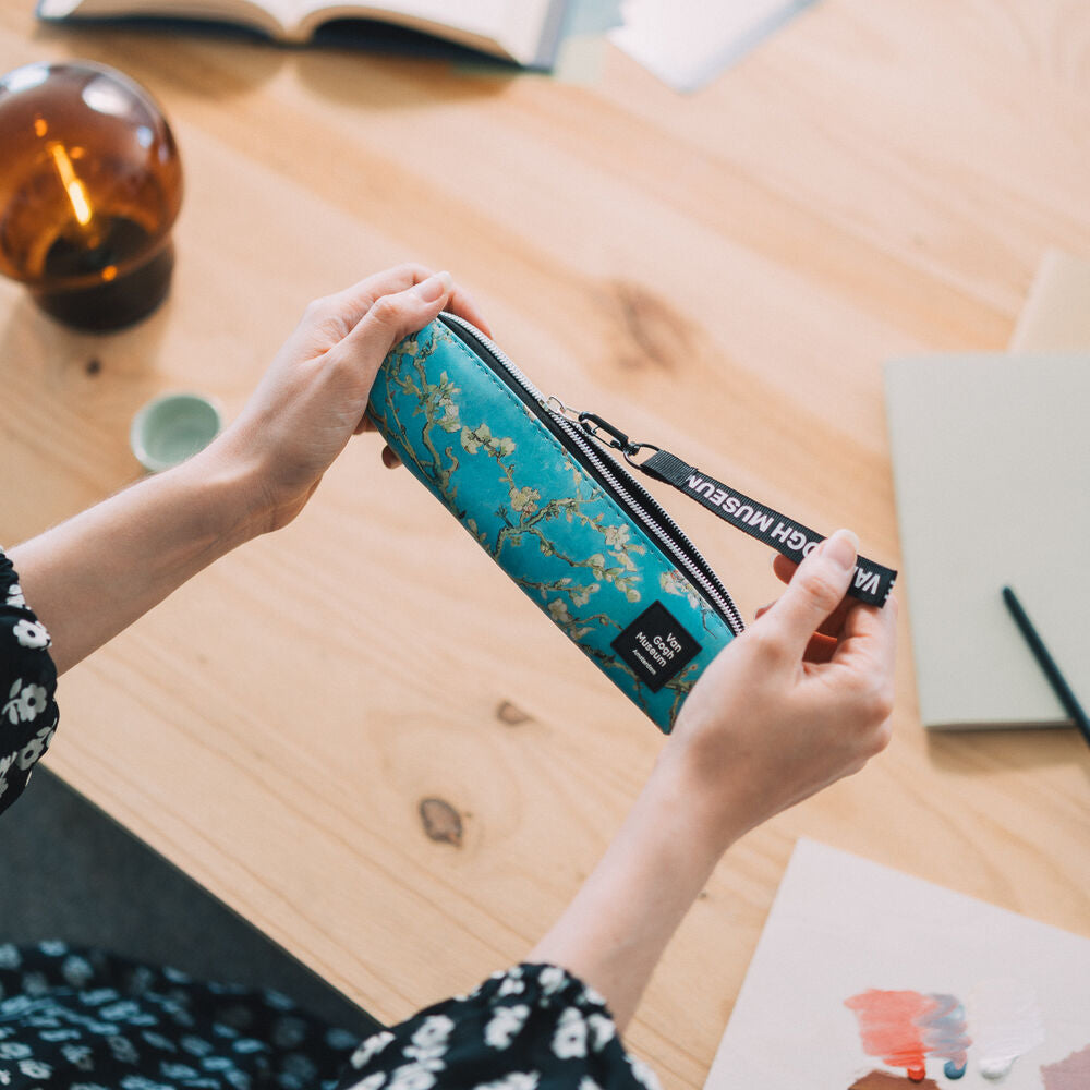 Imagen 4 - Set Portatodo + Boligrafo Y Lapiz Van Gogh Museum