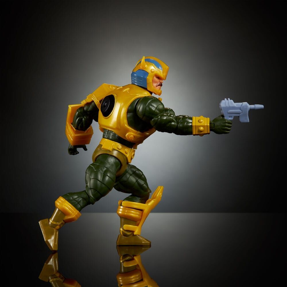 Imagen 6 - Figura Man-at-arms Bumblebee Transformers Masters Of The Universe 14Cm
