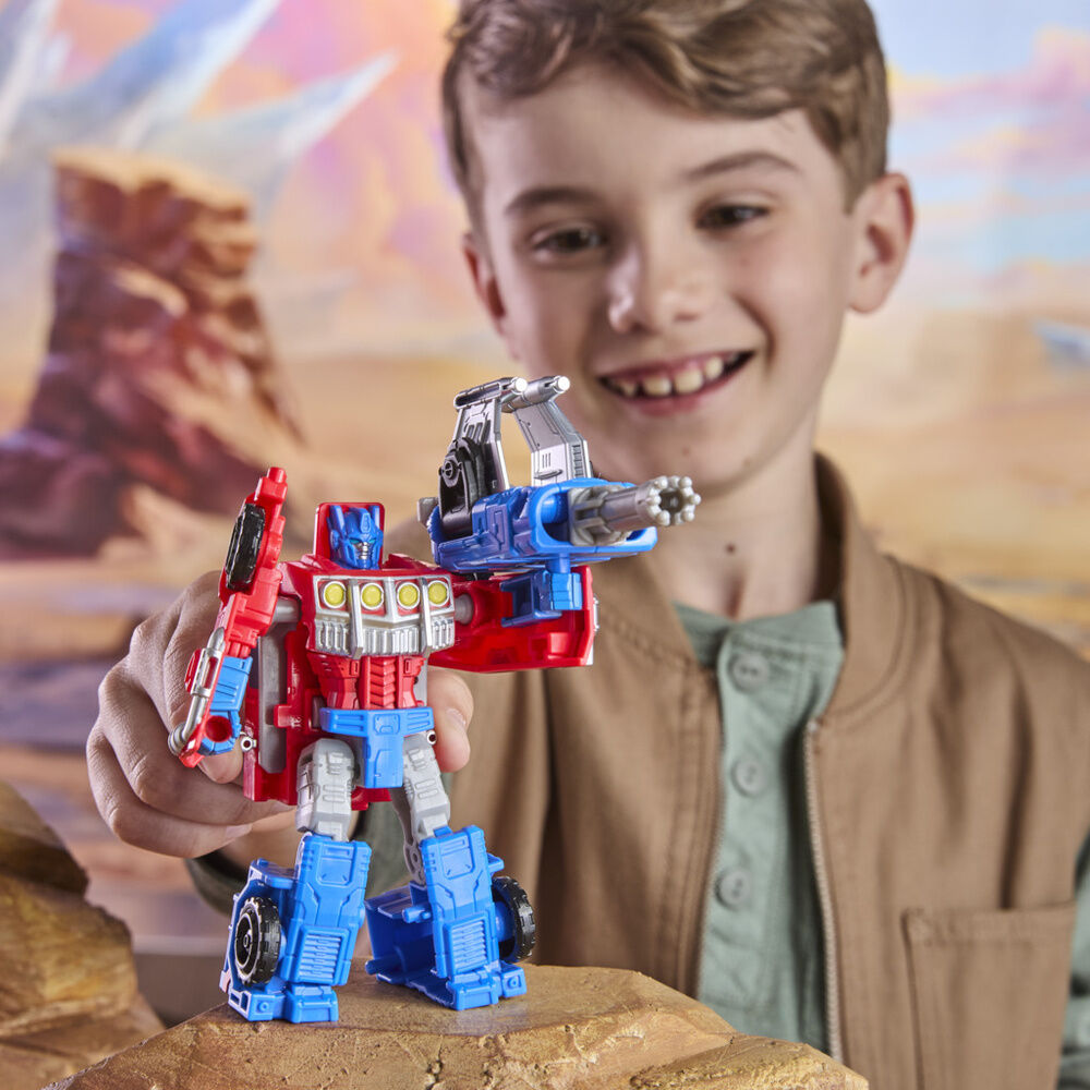 Imagen 5 - Figura Optimus Prime Cyberworld Transformers 10Cm