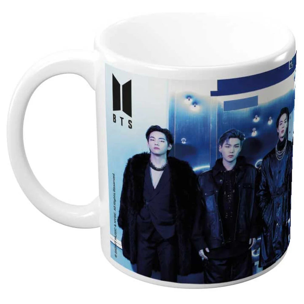 Taza de Cerámica Grupo a Color de BTS - 350 ml