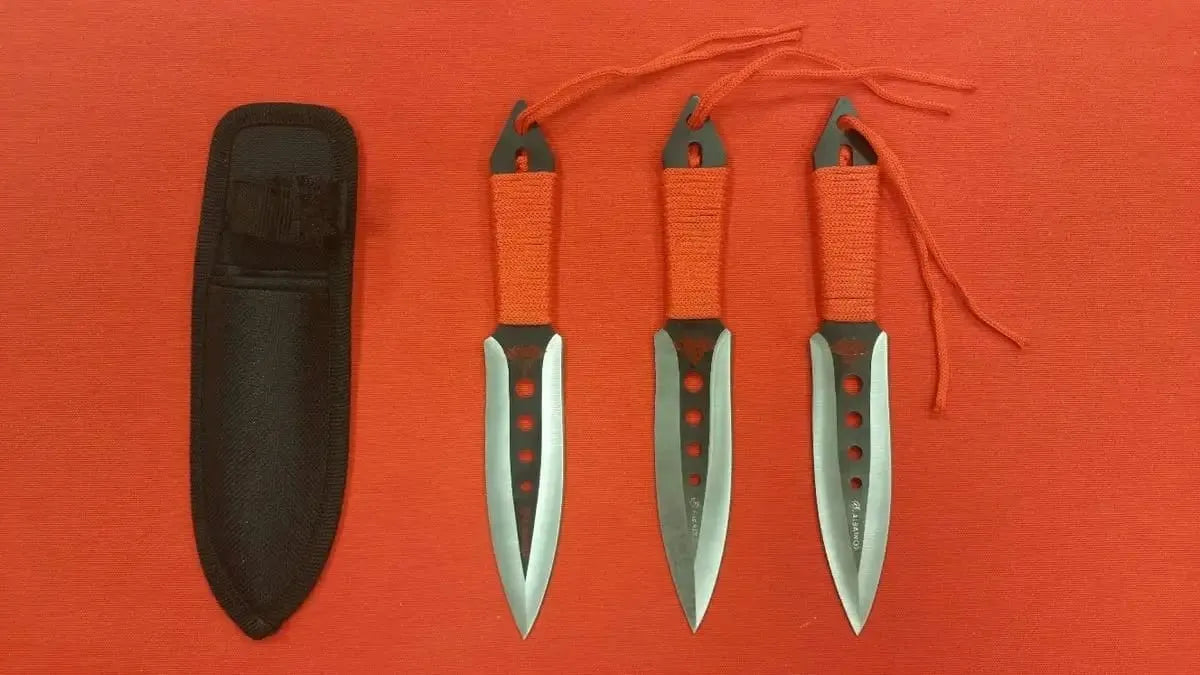 Lote de 3 cuchillos lanzadores estilo kunai. Vendidos por Espadas y más