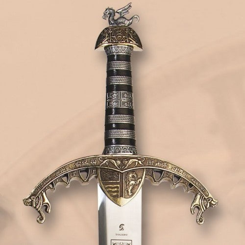 Imagen de Espada Ricardo Corazón de León parte de nuestra colección en Espadas y más, sitio oficial.