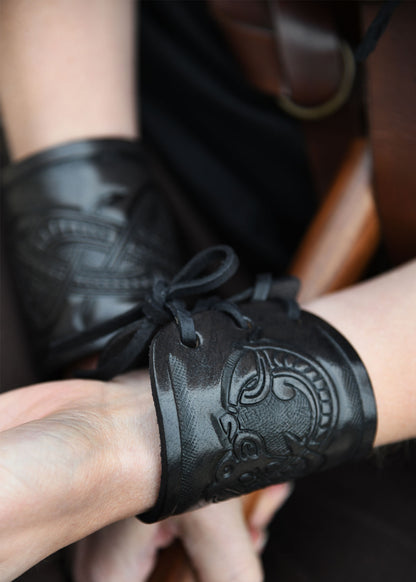 Jelling Style Dragon Leather Bracelet ULF-LP-20-BL