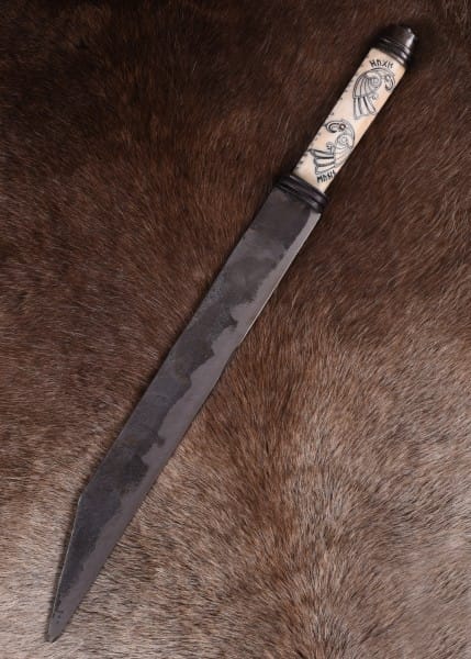 Hacha larga vikinga, mango de hueso con cuervos nórdicos Hugin y Munin 0116202400 - Espadas y Más