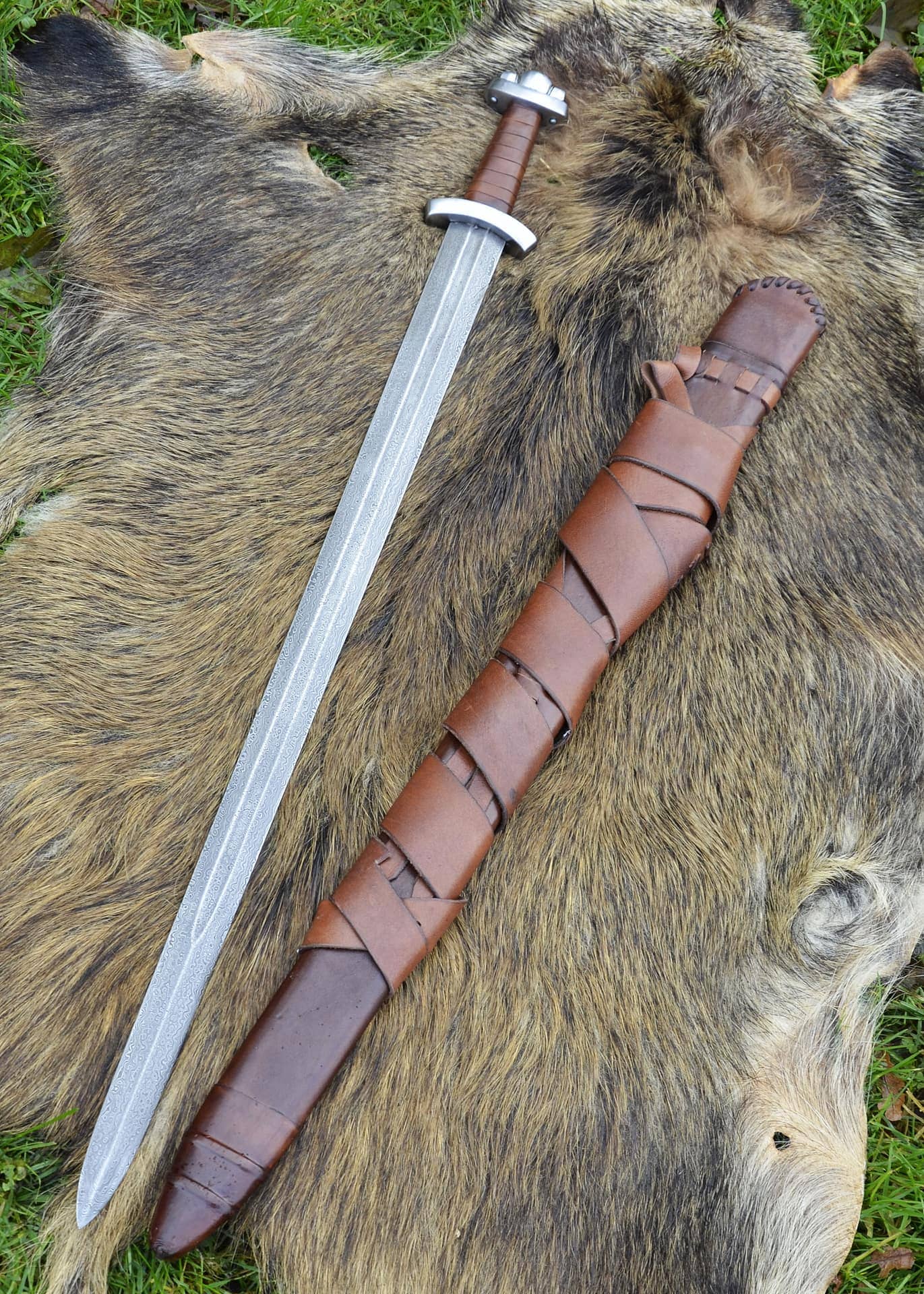 0116696604 espada vikinga Godfred, con hoja de damasco - Espadas y Más