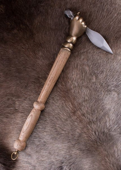 Imagen de Martillo de batalla con puño de daga, Alemán, siglo XVI 0406417200 parte de nuestra colección en Espadas y más, sitio oficial.