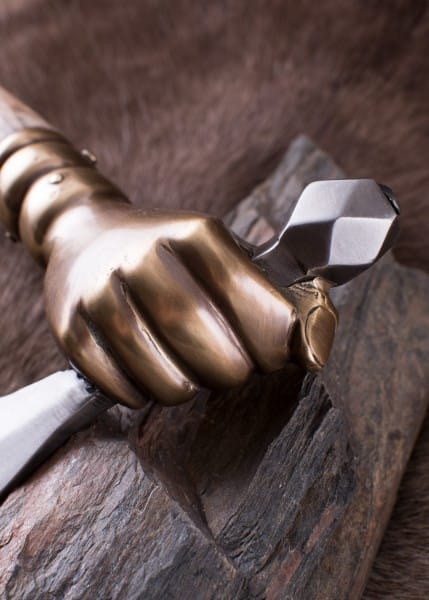 Imagen de Martillo de batalla con puño de daga, Alemán, siglo XVI 0406417200 parte de nuestra colección en Espadas y más, sitio oficial.