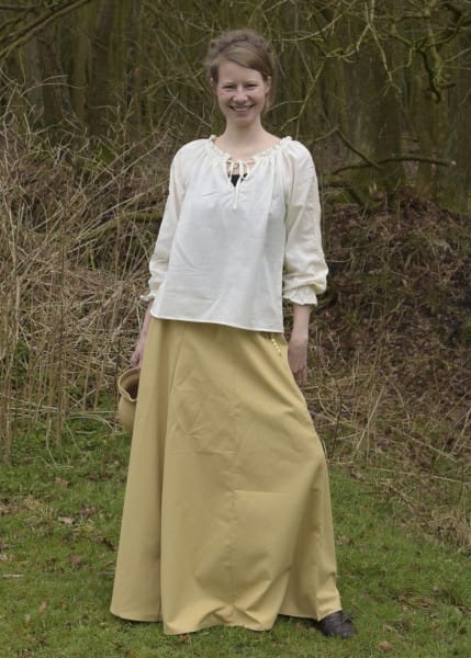 Falda medieval, ampliamente acampanada, Varios colores - Espadas y Más