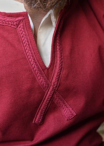 Imagen de Túnica medieval Albrecht con borde, manga larga, Azul o Burdeos 1280001040 parte de nuestra colección en Espadas y más, sitio oficial.