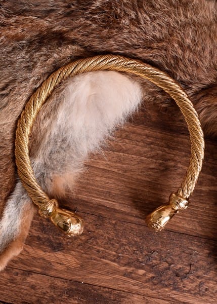 Collar o Gran torque en Snettisham - réplica en latón chapado en oro 1416425000 - Espadas y Más