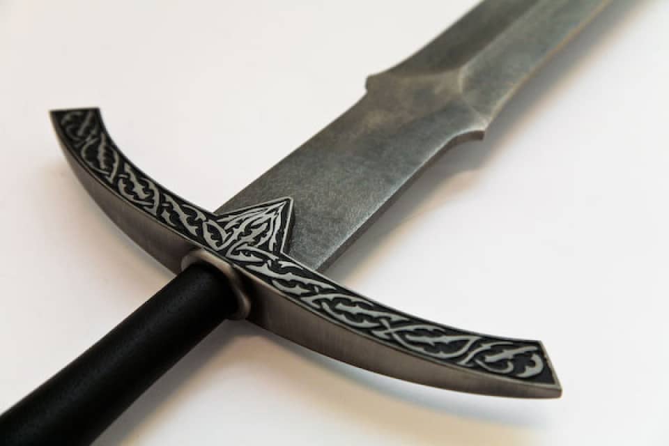 Imagen de Espada del Rey Brujo Oficial El Señor de los Anillos United Cutlery uc1266 parte de nuestra colección en Espadas y más, sitio oficial.