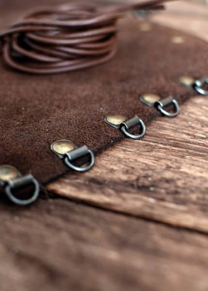 Par de guardabrazos de napa marrón 1616101000 - Espadas y Más