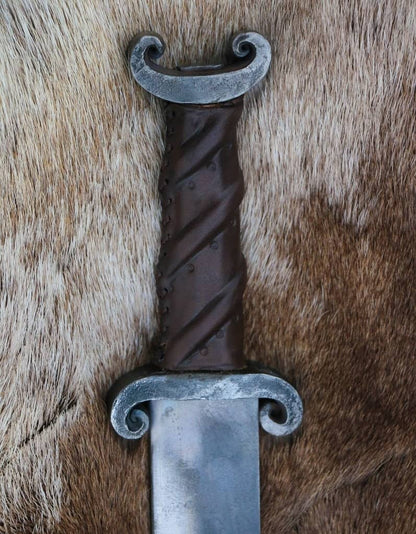 Imagen de Espada vikinga Petersen tipo G KNI260 parte de nuestra colección en Espadas y más, sitio oficial.