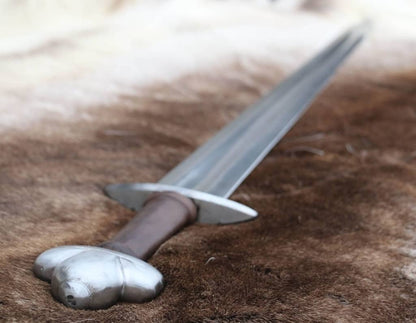 Imagen de Espada vikinga Orri VSW47 parte de nuestra colección en Espadas y más, sitio oficial.