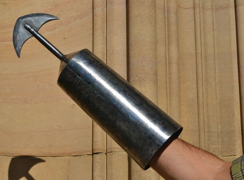 Arma de brazo de gladiador ASW41 - Espadas y Más