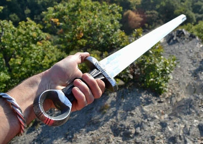 Espada Vikinga con pomo de anillo VSW22 - Espadas y Más